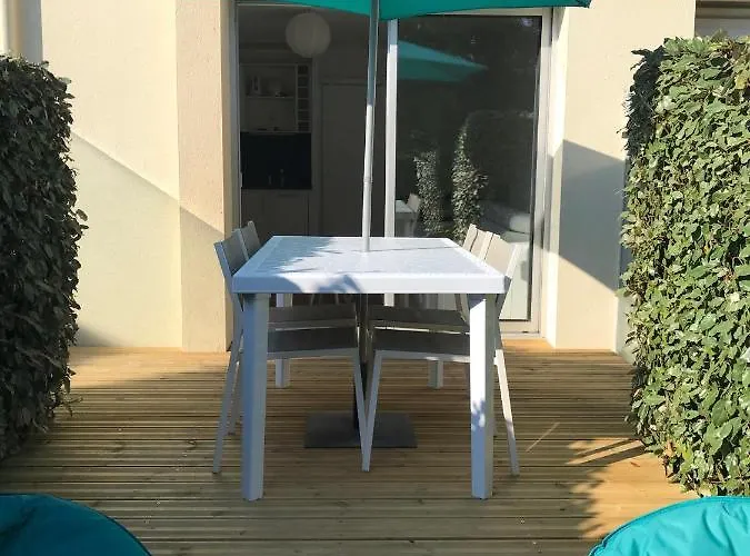 Διαμέρισμα Les Petrels Avec Terrasse Et Jardinet A 2 Pas De La *